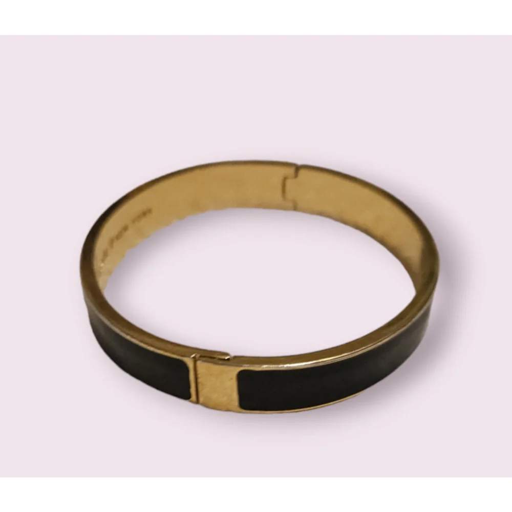 Kate Spade Black Enamel Hinged Bangle Bracelet w/bag - Picture 7 of 11